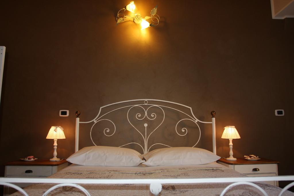 B&B Cascina Barolo Turin Chambre photo